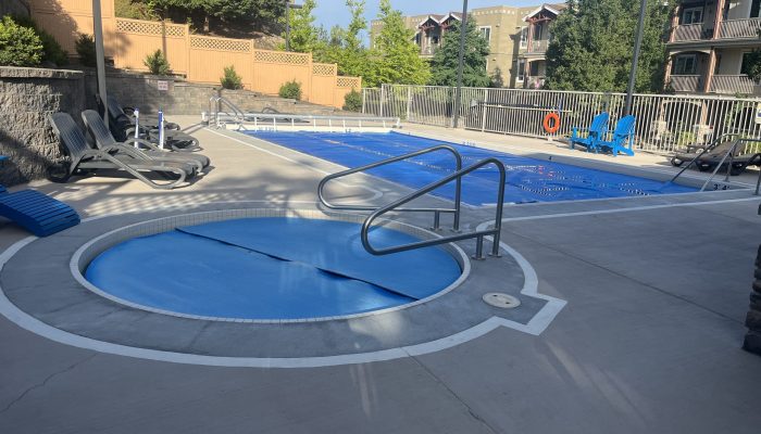 PoolWorx strata pool and hot tub cover PoolWorx strata pool and hot tub cover